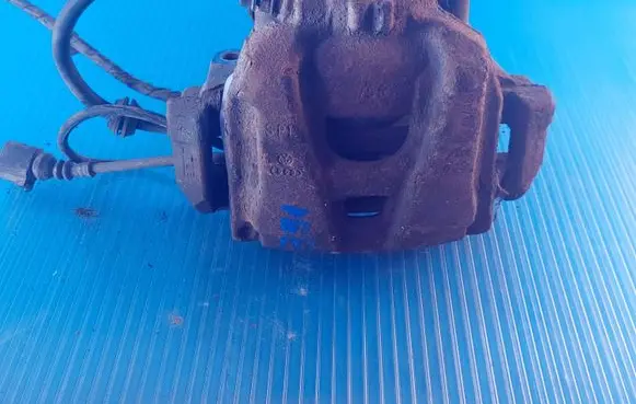 Audi A4 S4 B8 8K Front brake caliper