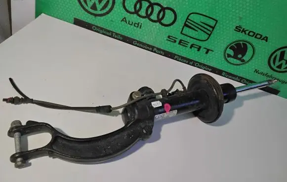 Audi A4 S4 B8 8K Front shock absorber/damper 8F0413030 8F0413030B 442400005175