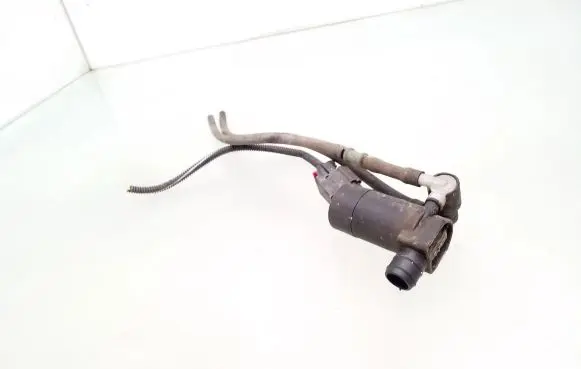Volvo XC90 Windscreen/windshield washer pump 1S7117K624FD