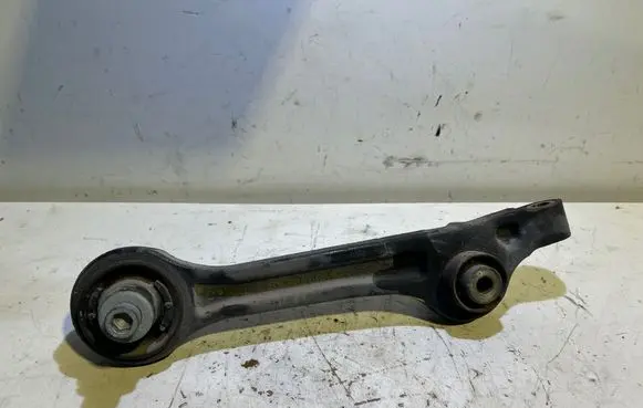 Dodge Challenger Front lower control arm/wishbone 