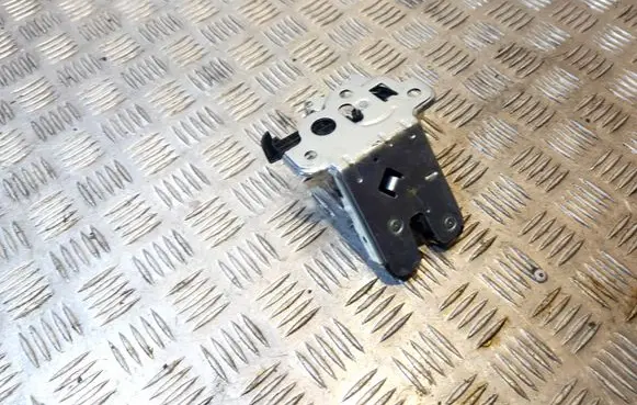 Volkswagen Jetta VI Tailgate/trunk/boot lock/catch/latch 5C6827595C