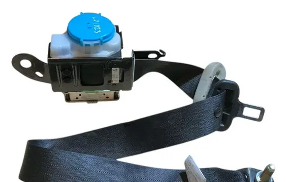 Mazda 6 Front seatbelt TKAH2EH933 0539067