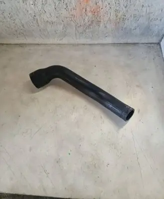 Intercooler hose/pipe