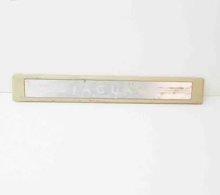 Jaguar XF X250 Front sill trim cover 8X2313201AF