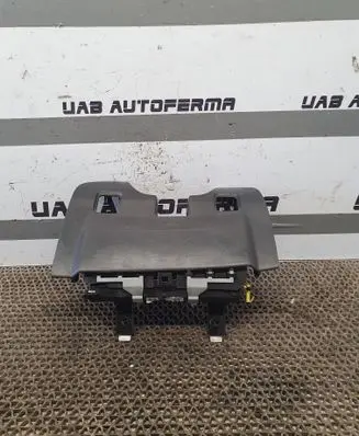 Toyota Avensis T250 Knee airbag 