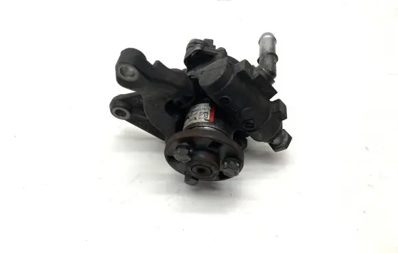 BMW 3 E92 E93 Power steering pump 677924403 LH2114094