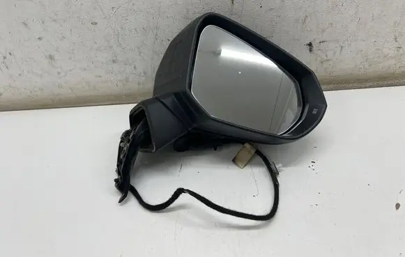 Audi Q3 F3 Front door electric wing mirror 81A857536E