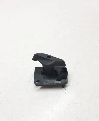 Volvo S60 Engine bonnet (hood) release handle 31299472