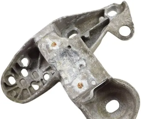 Audi A6 S6 C5 4B Engine mounting bracket 8E0199351F