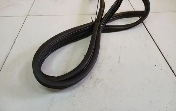 KIA Ceed Rubber seal front coupe door 