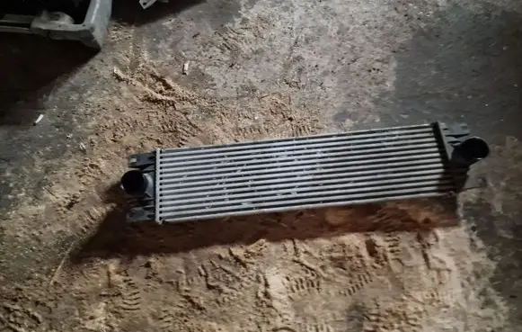 Renault Master II Intercooler radiator