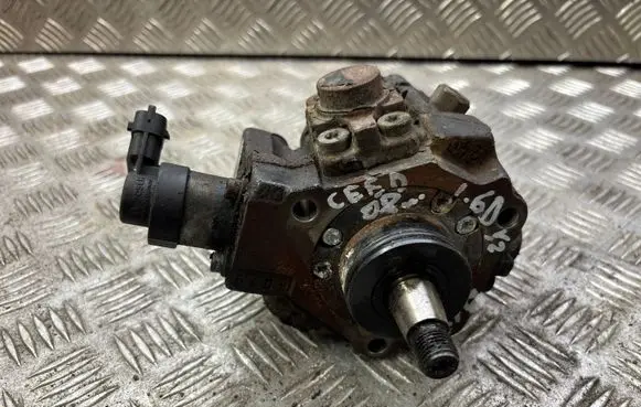KIA Ceed Fuel injection high pressure pump 0445010124
