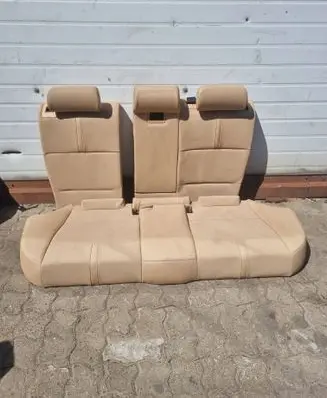 BMW X3 E83 Second row seats