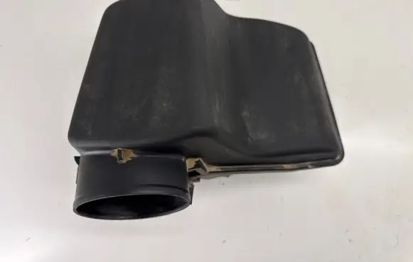 Chrysler Pacifica Air filter box 68188651AB