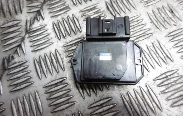 Toyota Corolla Verso E121 Heater blower fan relay 499300-2121