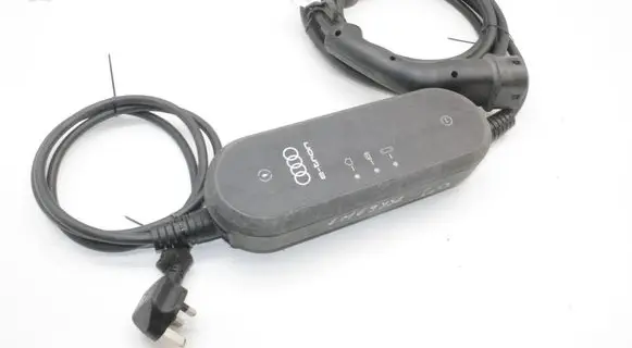 Audi e-tron Electric car charging cable 8V4971675AK