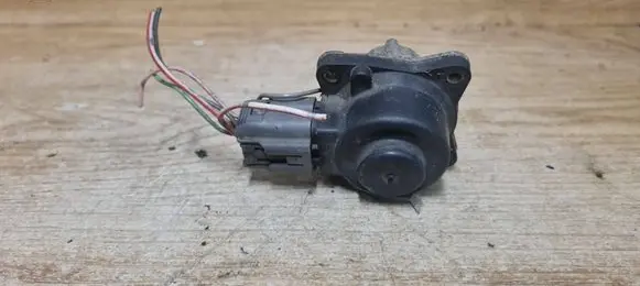 Mazda MPV II LW EGR valve 79081