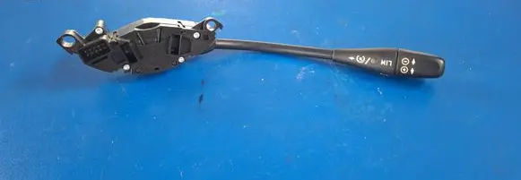 Mercedes-Benz C W203 Cruise control switch 
