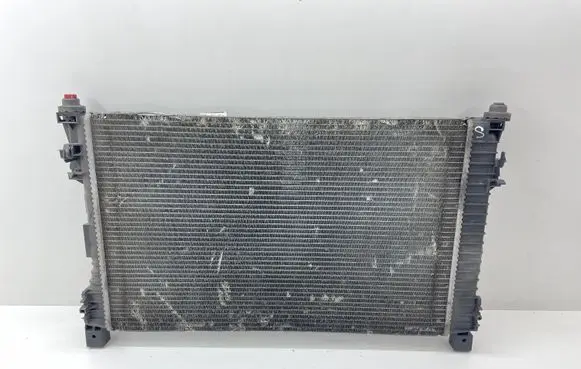 Mercedes-Benz CLC CL203 Coolant radiator A2035004703 M124775A