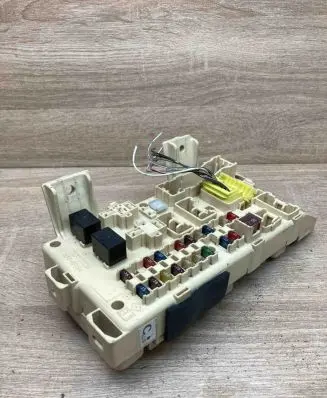 Toyota Previa (XR30, XR40) II Fuse box set 8922144030