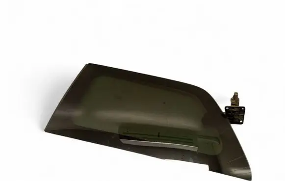 Volkswagen Routan Rear side window 05109739AA