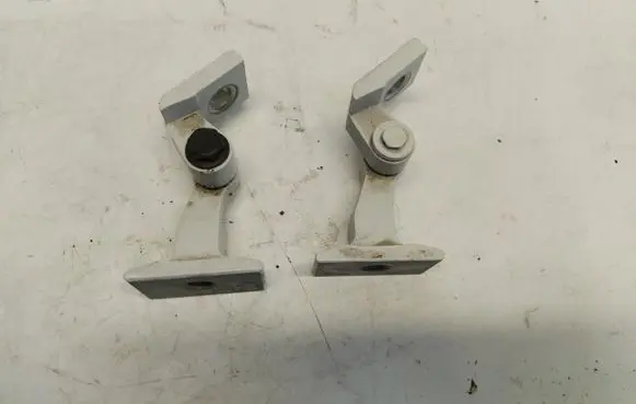 BMW 4 G22 G23 G24 G26 Front door lower hinge 
