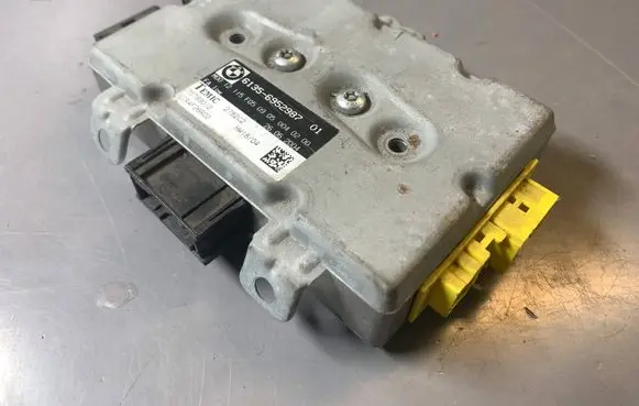 BMW 5 E60 E61 Door control unit/module 6952987 75789012 0CR4F26R02