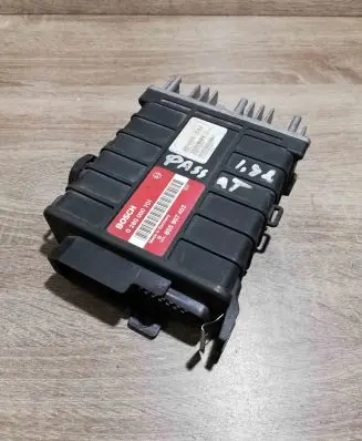 Volkswagen PASSAT B3 Engine control unit/module ECU 0280000701 855907403