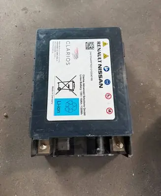 Renault Captur II Hybrid / electric car battery 244100440R