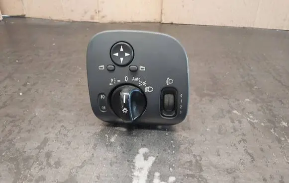 Mercedes-Benz C W203 Light switch A2035450604 24406574725
