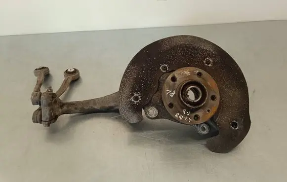 Audi A4 S4 B8 8K Front wheel hub 