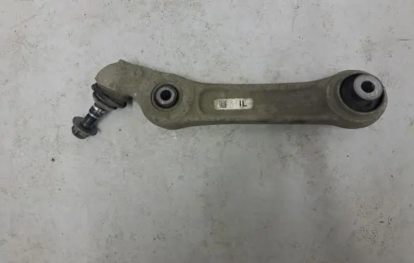 BMW 6 F12 F13 Front lower control arm/wishbone 6794203