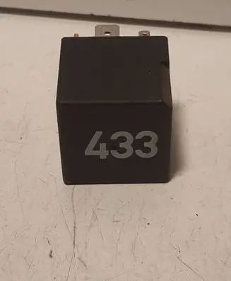 Volkswagen Touran I Other relay 3D0951253A PA66GF30 14150000