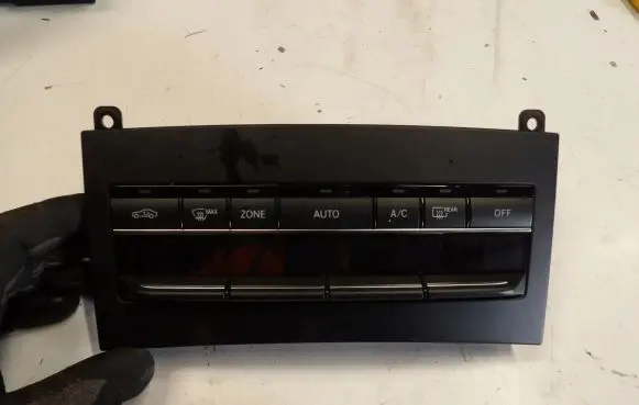Mercedes-Benz E W212 Climate control unit A2129006527