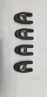Renault Modus Fuel Injector clamp holder 