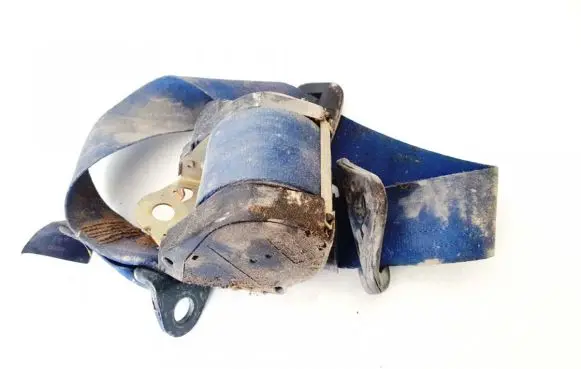 Citroen Berlingo Front seatbelt e2044069