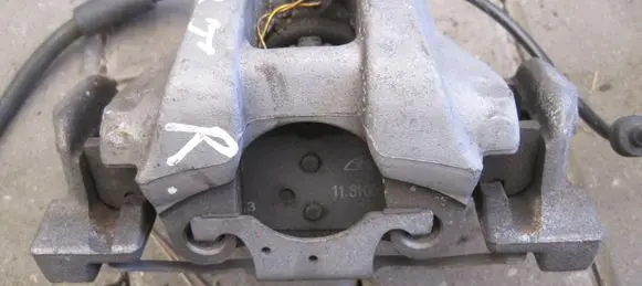 Mercedes-Benz E W212 Rear brake caliper