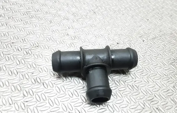 Volkswagen Transporter - Caravelle T5 Engine coolant pipe/hose 738000248