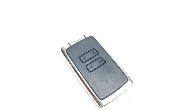 Renault Kadjar Ignition key/card 