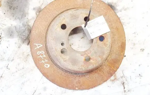 Mercedes-Benz E W212 Rear brake disc neventiliuojamas