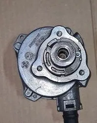 BMW 1 E81 E87 Vacuum pump 7558344II