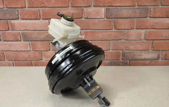 BMW X5 E70 Brake booster 6791409