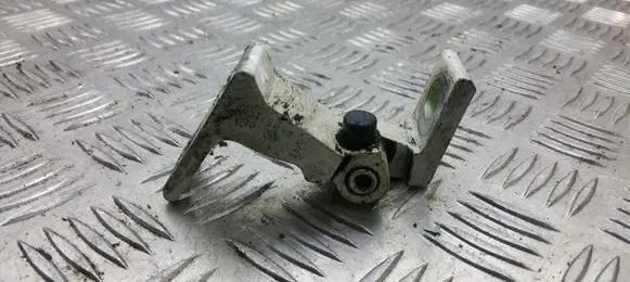 Skoda Superb B6 (3T) Rear door lower hinge 8K0831402A
