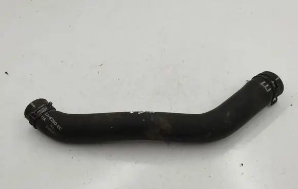 Jaguar XF X250 Engine coolant pipe/hose CX238260EC