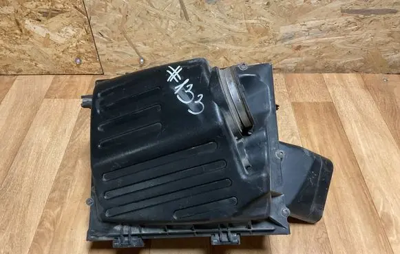 Opel Insignia A Air filter box 55560889 1000903