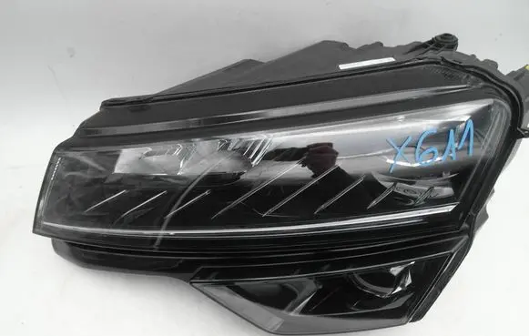 Skoda Karoq Headlight/headlamp 57B941015B 20PL8935 0020517507