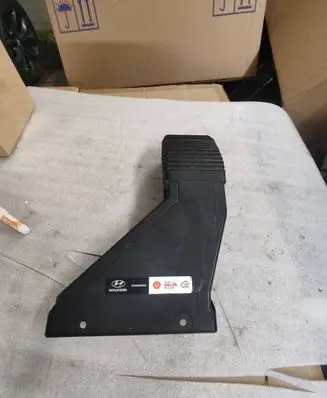 KIA Sorento Air intake duct part 28210S1350 28210S1150 2821000100