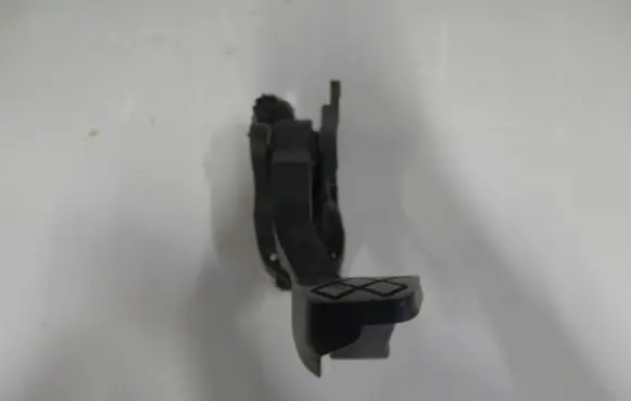 Seat Ibiza IV (6J,6P) Clutch pedal 6R0721117B