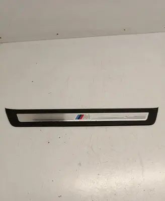 BMW 5 F10 F11 Side skirt front trim 8050049