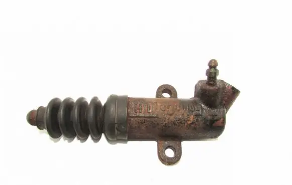 Ford Ranger Clutch slave cylinder 